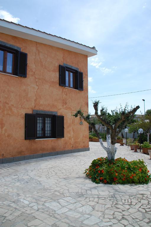 B&B Villa Claudia Άντζιο Εξωτερικό φωτογραφία